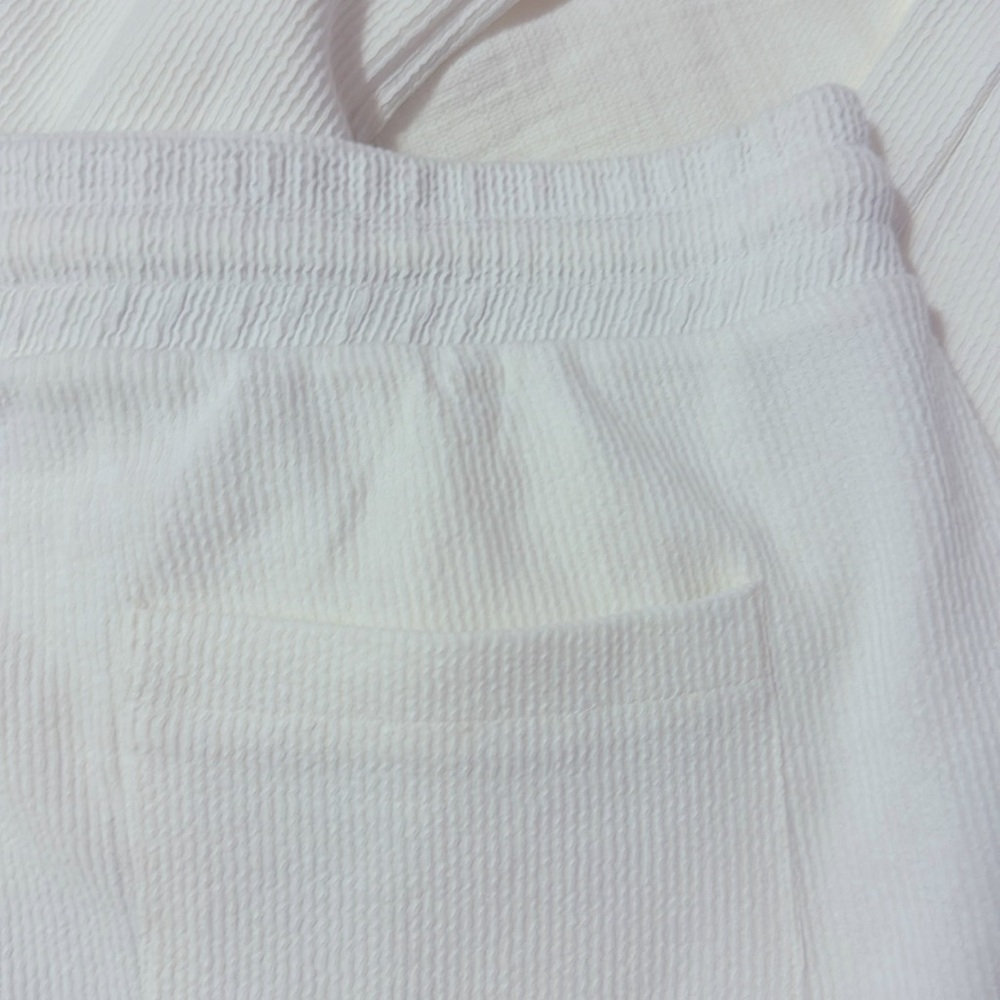 ZARA VERTICAL TEXTURED PANTS
OYSTER-WHITE . Size XL - Picture 8 of 8